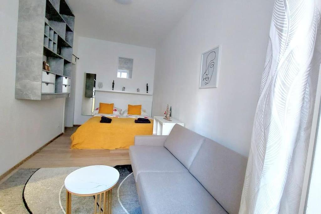 Checkinvienna-one Bedroom Appartamento